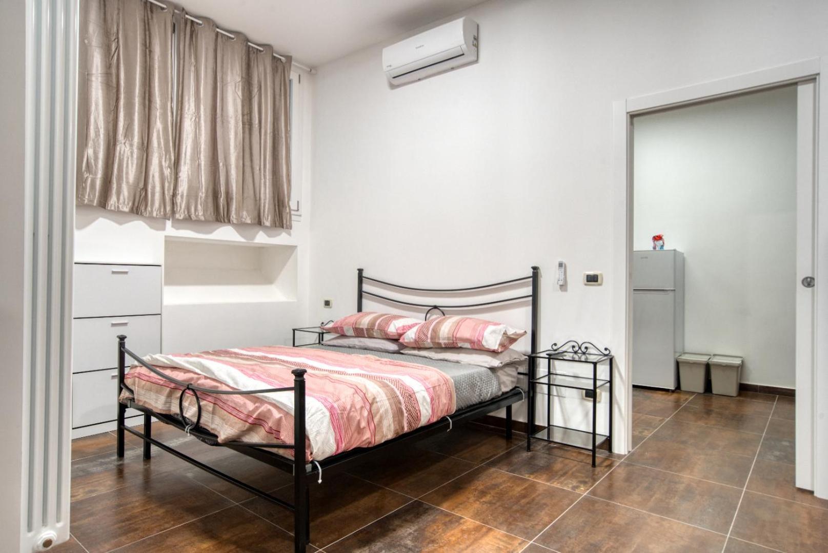 Italianflat - Subway Milano Hotel Стая снимка